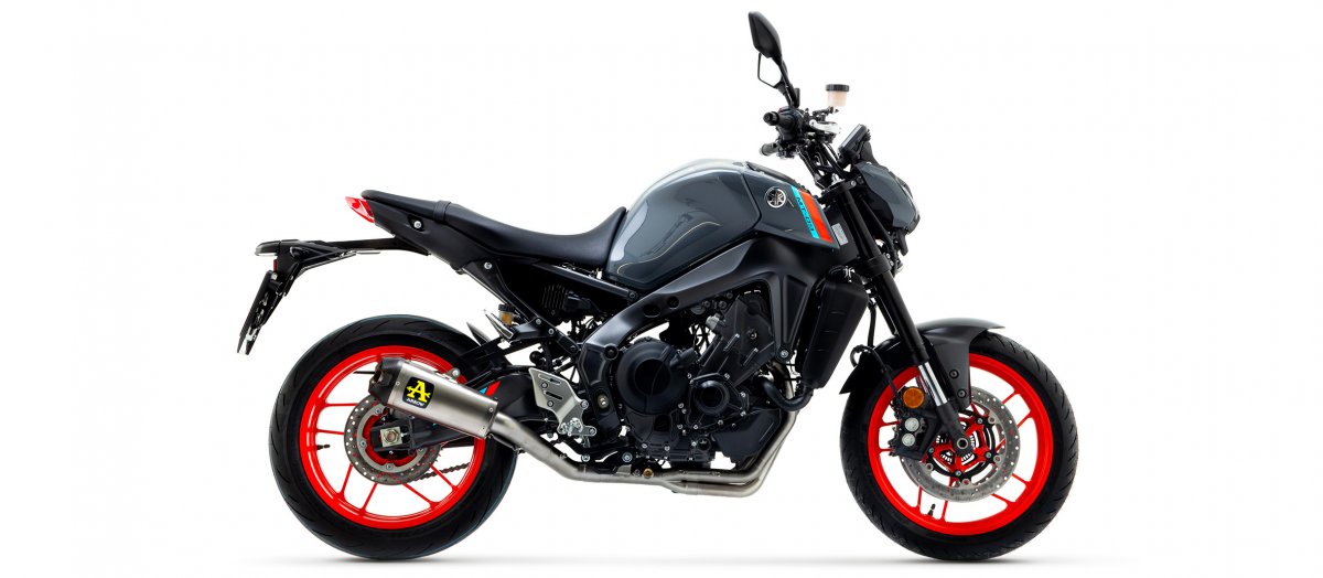 Escape ARROW Works homologado en titanio para YAMAHA MT 09 21-23 | MT 09 TRACER 21-23 - vista 3