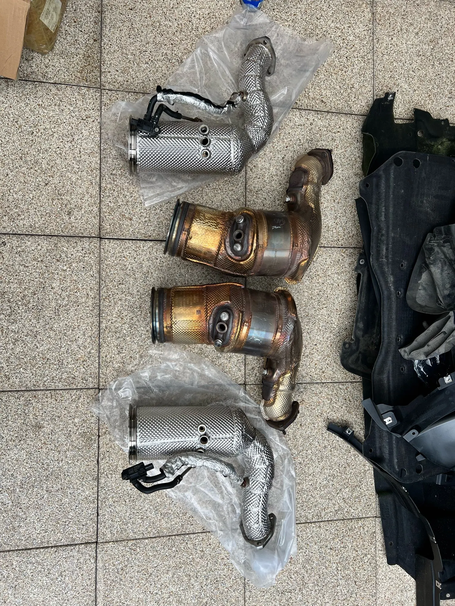 Downpipe Artesanal Audi RS6 / RS7 C8 - 4.0T Acero Inoxidable
